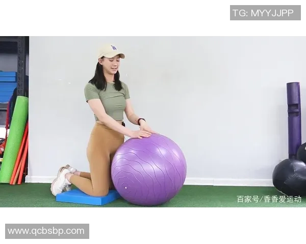 真皮足球带的选购指南与使用技巧助你提升球技与比赛表现