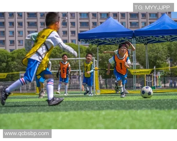 足球提供无限可能让每一个梦想在绿茵场上绽放光彩